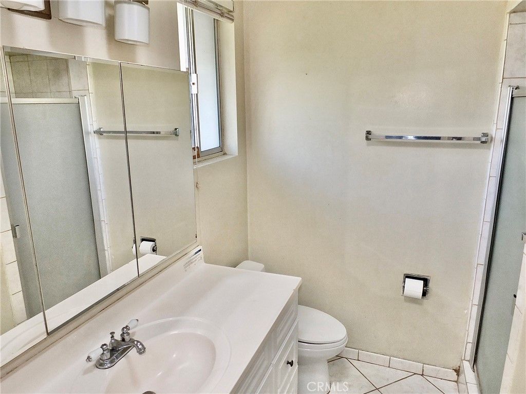 Image 25 of property listing at 148 E 36th Street, Long Beach, CA 90807