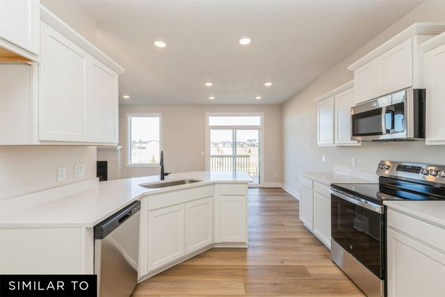 1275 Cedar Street, Waukee, IA 50263