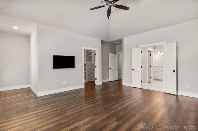 8505 S Phoenix Avenue, Tulsa, OK 74132