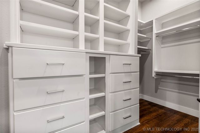 8505 S Phoenix Avenue, Tulsa, OK 74132