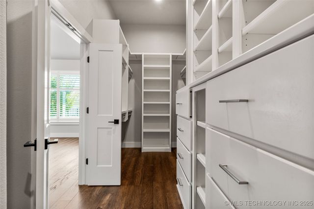 8505 S Phoenix Avenue, Tulsa, OK 74132