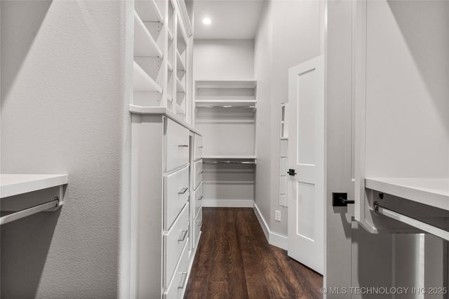 8505 S Phoenix Avenue, Tulsa, OK 74132