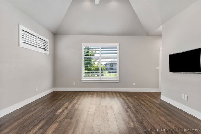 8505 S Phoenix Avenue, Tulsa, OK 74132