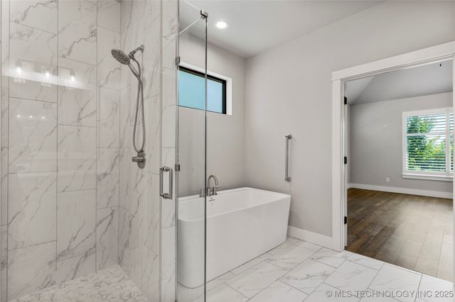 8505 S Phoenix Avenue, Tulsa, OK 74132