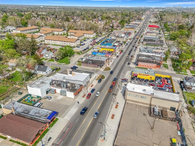 17600 W Warren Avenue, Detroit, MI 48228
