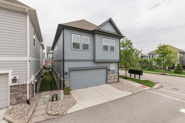 9225 Hawley Drive, Indianapolis, IN 46216