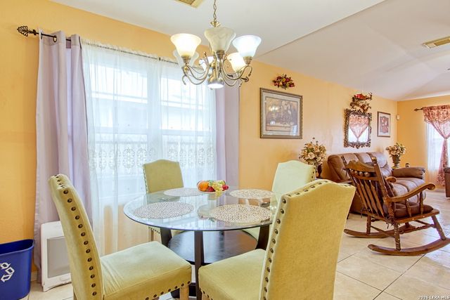 1523 Melissa Sue, San Antonio, TX 78228