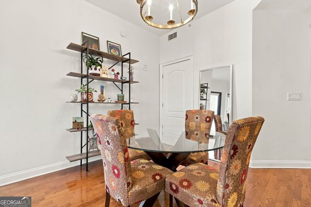 2828 Peachtree Road NW 1204, Atlanta, GA 30305