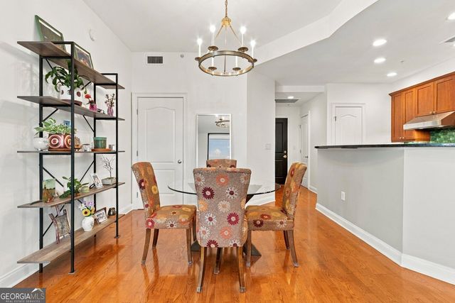 2828 Peachtree Road NW 1204, Atlanta, GA 30305