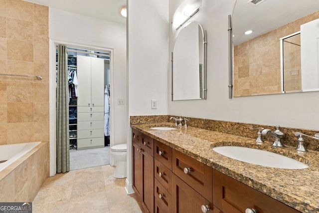 2828 Peachtree Road NW 1204, Atlanta, GA 30305