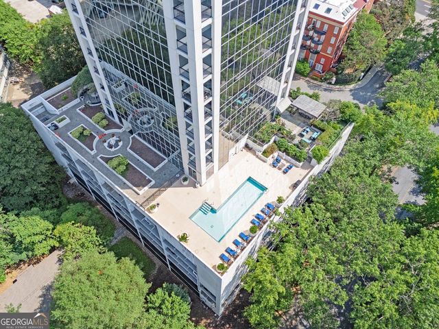 2828 Peachtree Road NW 1204, Atlanta, GA 30305