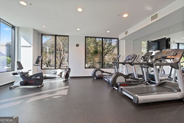 2828 Peachtree Road NW 1204, Atlanta, GA 30305