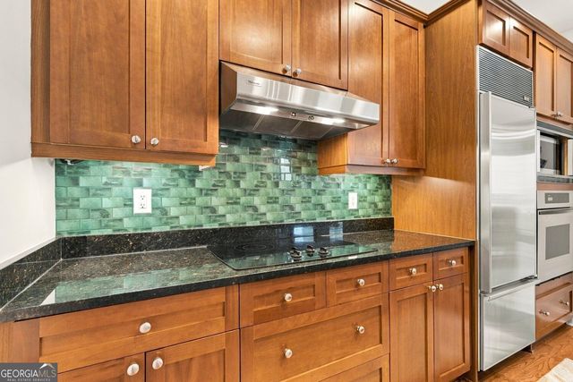 2828 Peachtree Road NW 1204, Atlanta, GA 30305