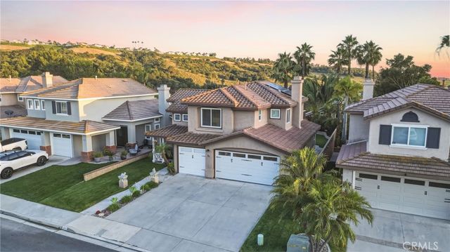30 Moccasin Trail, Trabuco Canyon, CA 92679