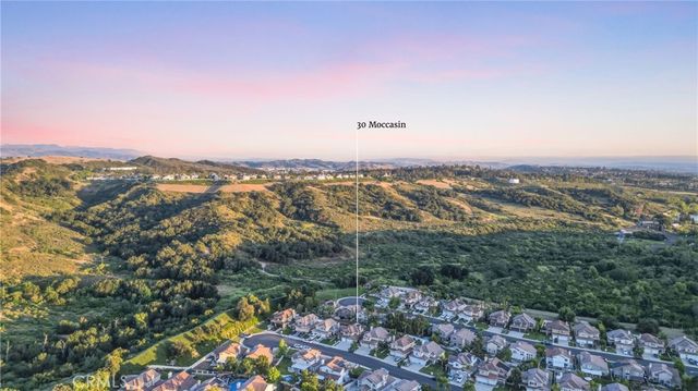 30 Moccasin Trail, Trabuco Canyon, CA 92679