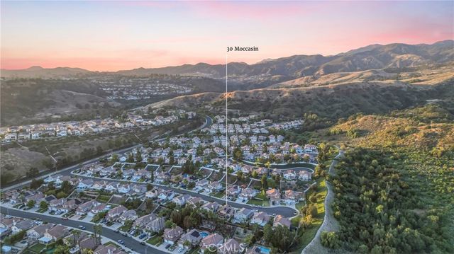 30 Moccasin Trail, Trabuco Canyon, CA 92679