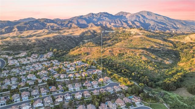30 Moccasin Trail, Trabuco Canyon, CA 92679