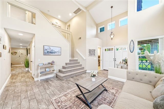 30 Moccasin Trail, Trabuco Canyon, CA 92679