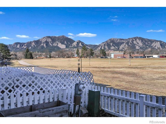 755 W Moorhead Circle b, Boulder, CO 80305