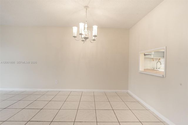 7877 Golf Cir Dr 108, Margate, FL 33063