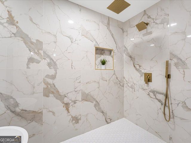 621 The General Avenue, Woodstock, GA 30189