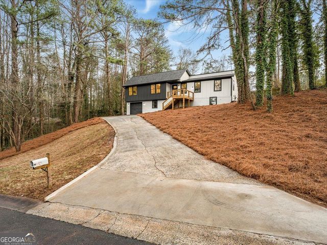 621 The General Avenue, Woodstock, GA 30189