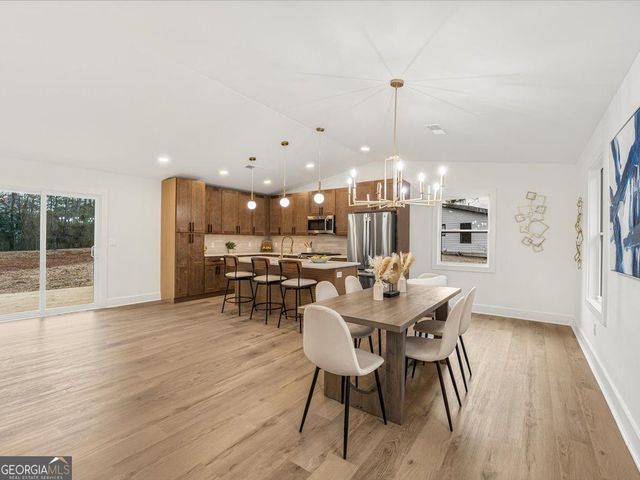 621 The General Avenue, Woodstock, GA 30189