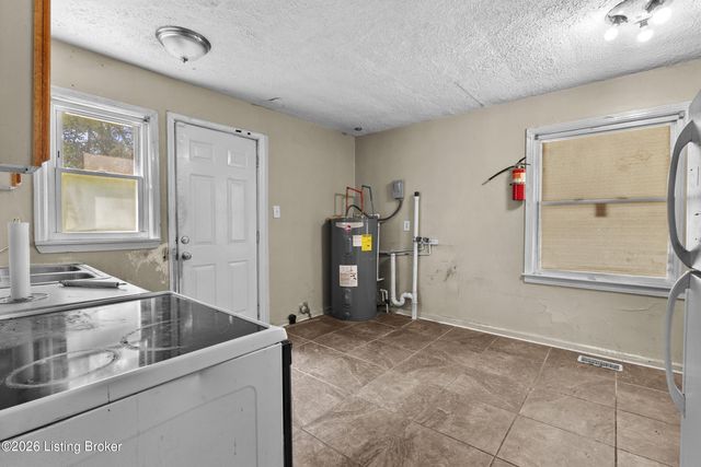 3431 Glendale Ave, Louisville, KY 40215
