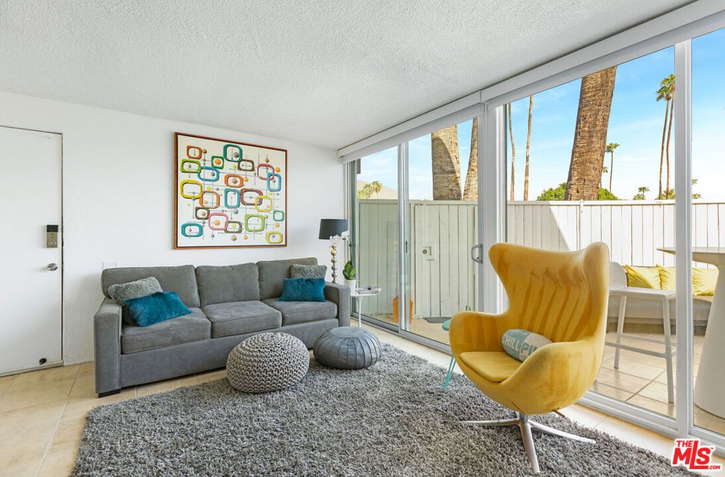 Image 4 of property listing at 1111 E Palm Canyon Drive 107, Palm Springs, CA 92264