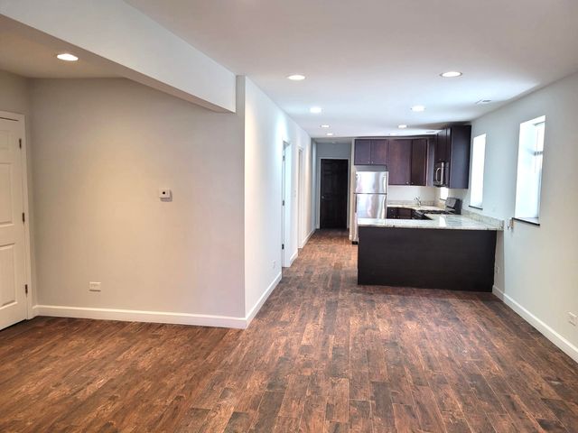 2765 W Francis Place G, Chicago, IL 60647