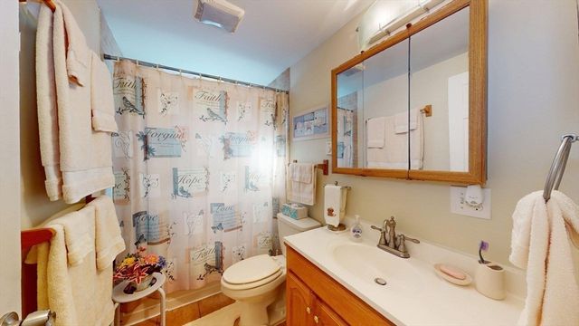420 Main Street 71, Agawam, MA 01001