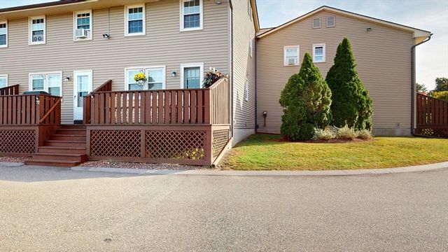 420 Main Street 71, Agawam, MA 01001