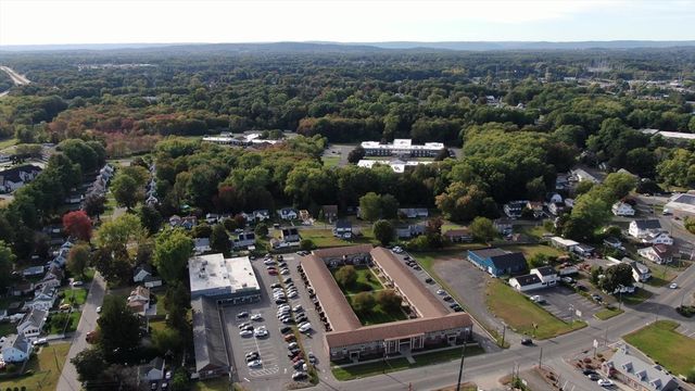 420 Main Street 71, Agawam, MA 01001