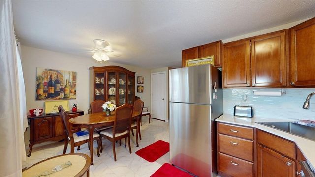 420 Main Street 71, Agawam, MA 01001