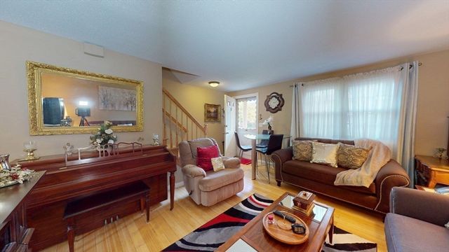 420 Main Street 71, Agawam, MA 01001