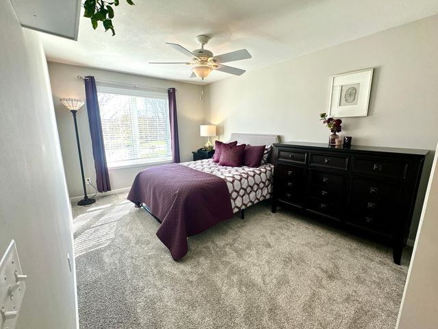 6940 Prairie Court S, Cottage Grove, MN 55016