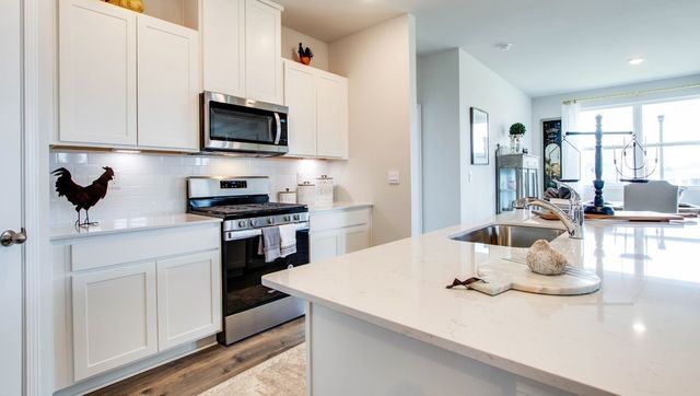 2207 Quinn Drive, White House, TN 37188