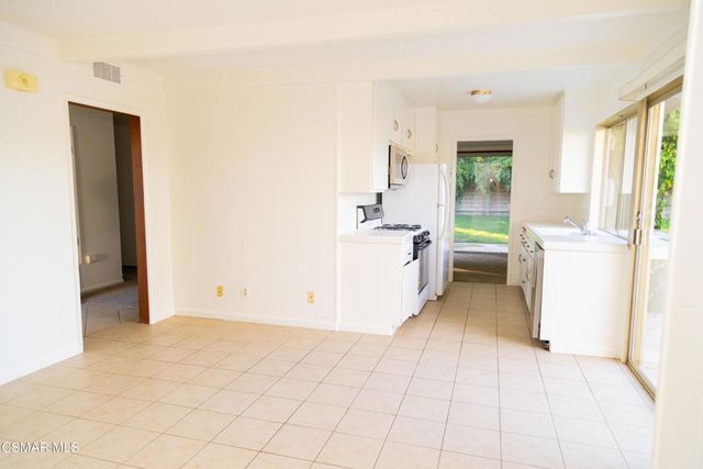 167 Walter Avenue, Newbury Park, CA 91320