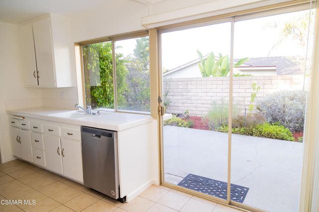 167 Walter Avenue, Newbury Park, CA 91320