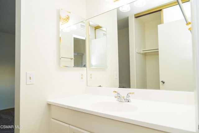 167 Walter Avenue, Newbury Park, CA 91320