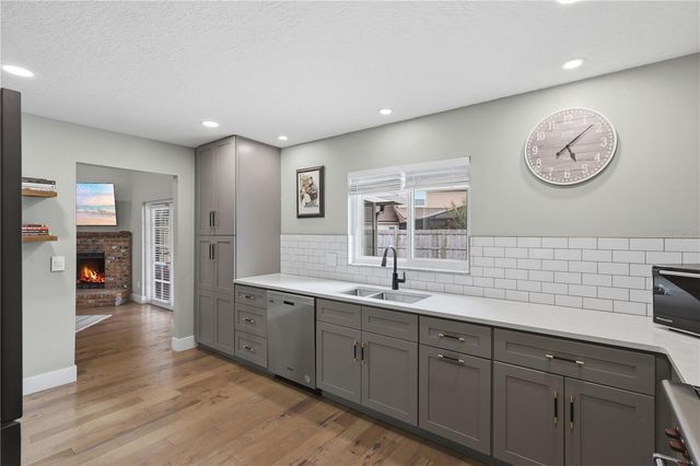 1006 CROSS CUT WAY, Longwood, FL 32750