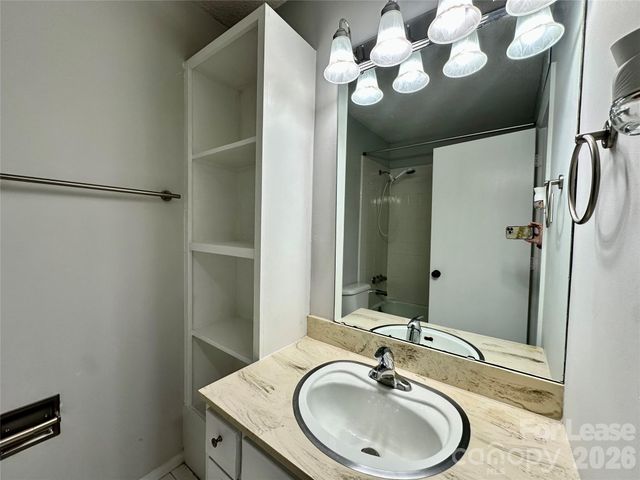 2638 Park Road, Charlotte, NC 28209