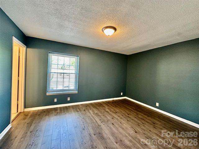 2638 Park Road, Charlotte, NC 28209