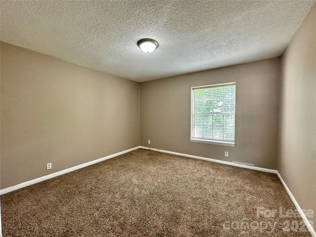 2638 Park Road, Charlotte, NC 28209