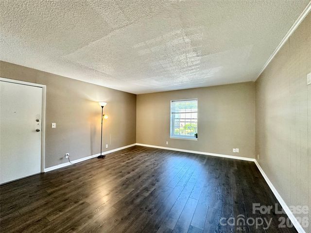 2638 Park Road, Charlotte, NC 28209