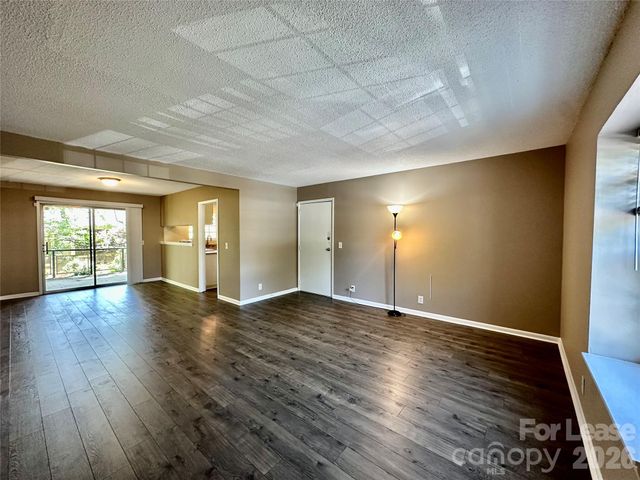 2638 Park Road, Charlotte, NC 28209