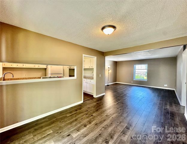 2638 Park Road, Charlotte, NC 28209