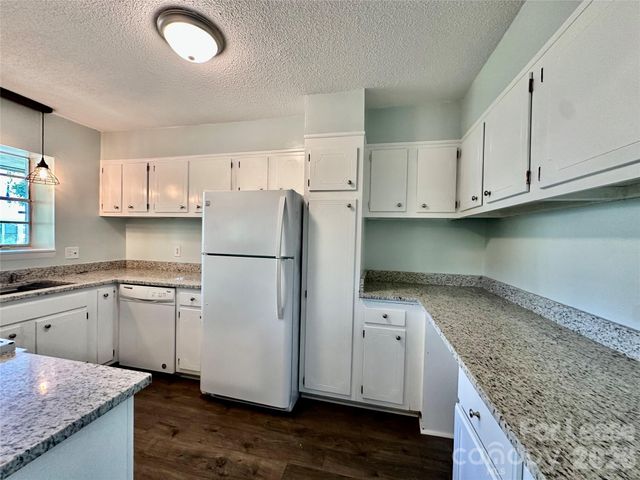 2638 Park Road, Charlotte, NC 28209