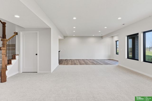 10955 S 102nd Street, Papillion, NE 68046