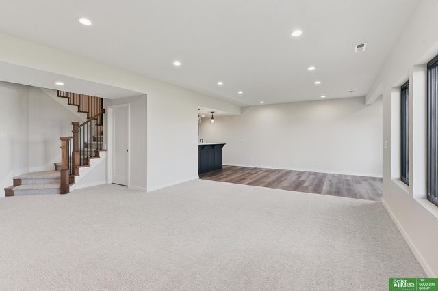 10955 S 102nd Street, Papillion, NE 68046